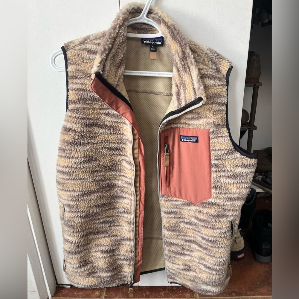 Patagonia Vest - Ladies XL
